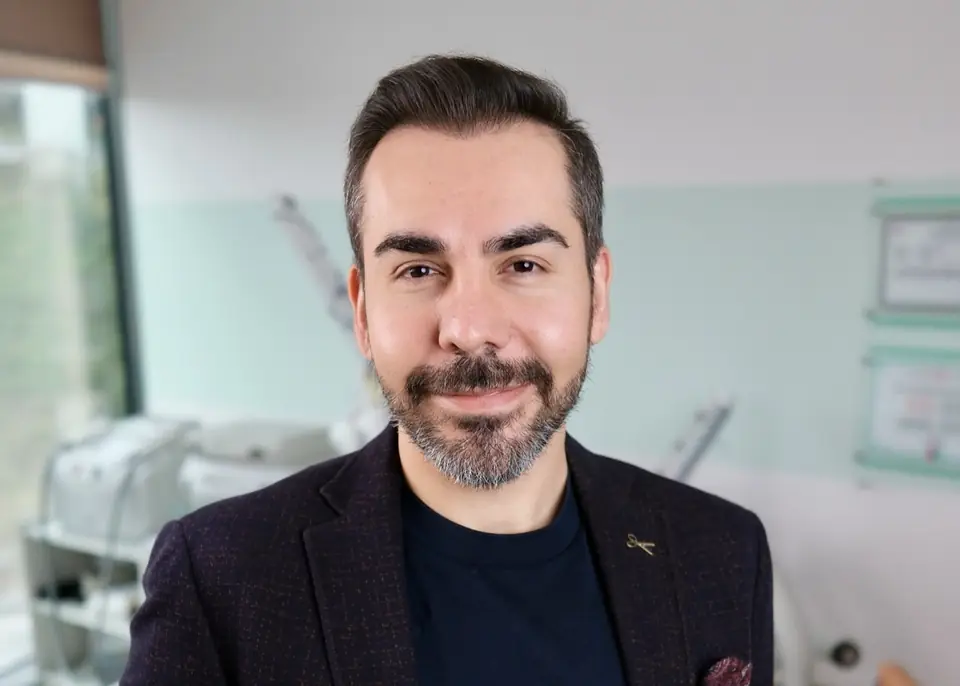 Uzm. Dr. Siyamek Saleki - Estetik Tıp Uzmanı